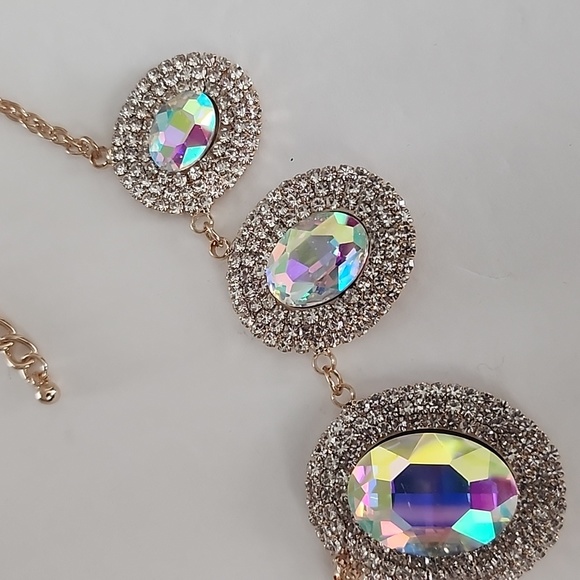 Statement Iridescent AB Necklace Earrings Set - Picture 6 of 9